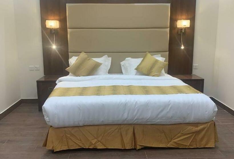 Hotel شقق إيوان الشرق للشقق المخدومة