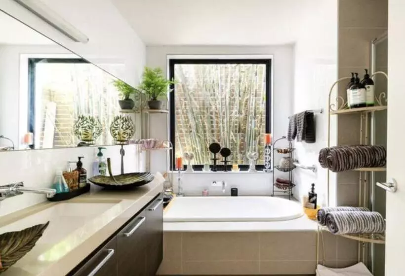 Aamiaismajoitus (B&B) Bayside Boutique Retreat  Black Rock, Melbourne