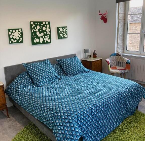 Bed and Breakfast Bourgeoisie @ Brandon