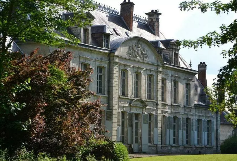 ベッドアンドブレックファースト Château De Contay Guesthouse   1753