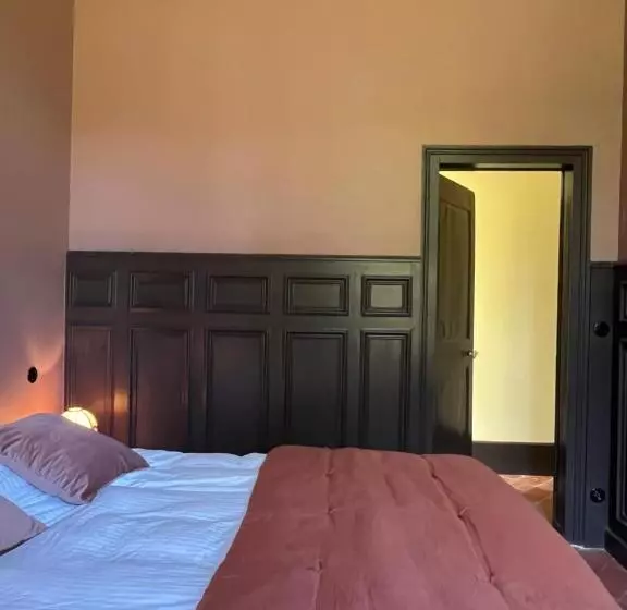 ベッドアンドブレックファースト Château De Contay Guesthouse   1753