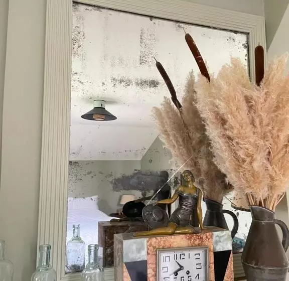 ベッドアンドブレックファースト Château De Contay Guesthouse   1753