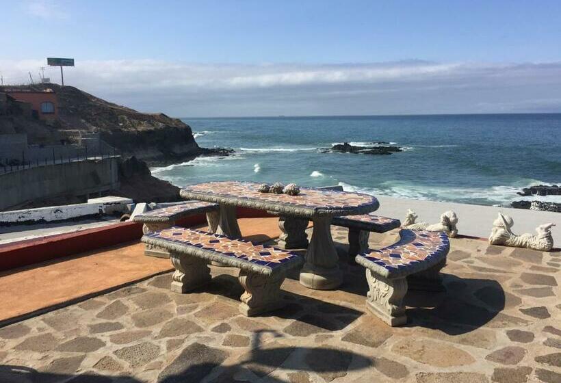 צימר Ocean Front Villa Sleeps 6 15  Beach Access