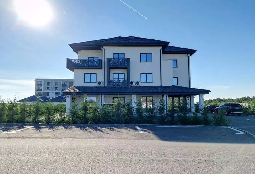 Blooming Apartment, Baile Felix