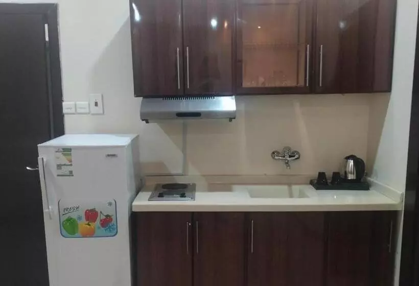 Hotelli شقق اطلالة اجاء المخدومة