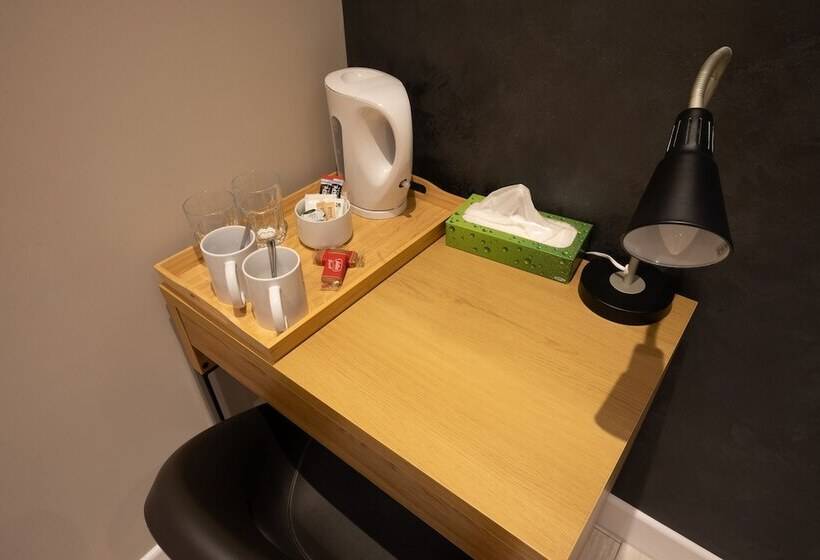 בית מלון כפרי Paragraph Edmonton