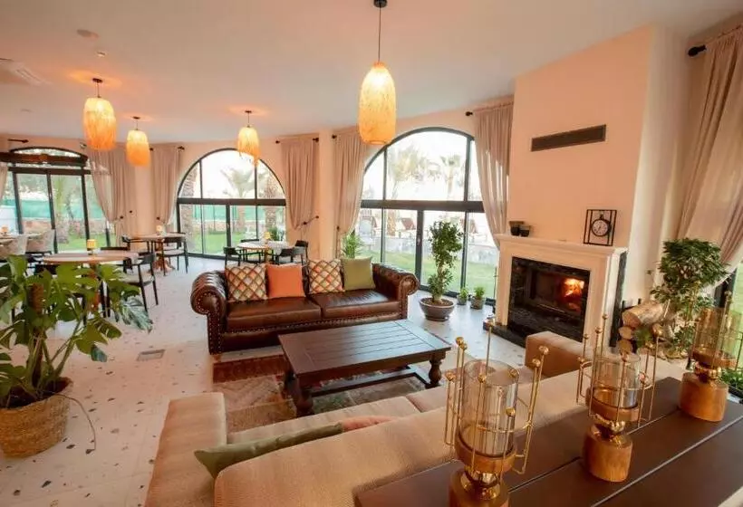 ホテル Elysium Garden