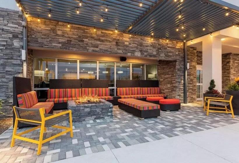 Hotelli Home2 Suites By Hilton Vero Beach I95