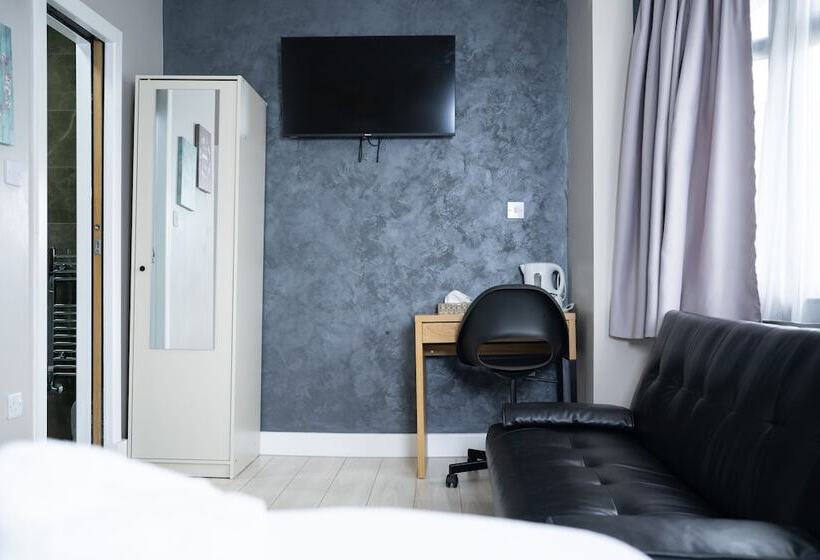 בית מלון כפרי Paragraph Edmonton