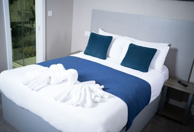 בית מלון כפרי Paragraph Edmonton