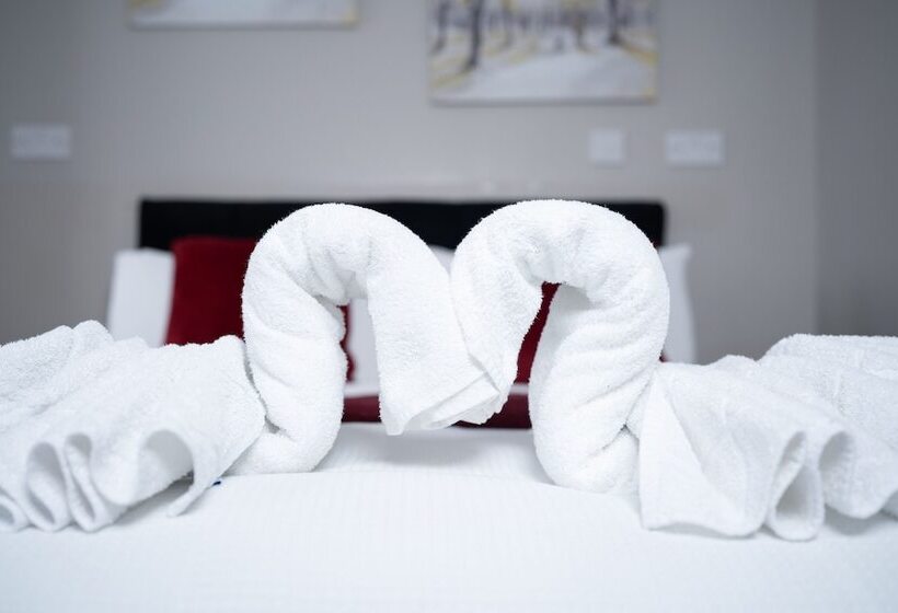 בית מלון כפרי Paragraph Edmonton