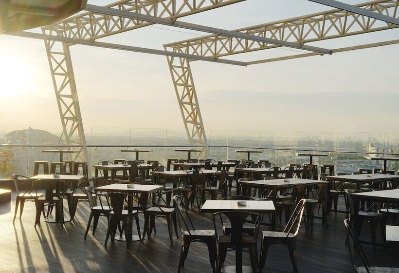 Platinum Hotel Tunjungan Surabaya