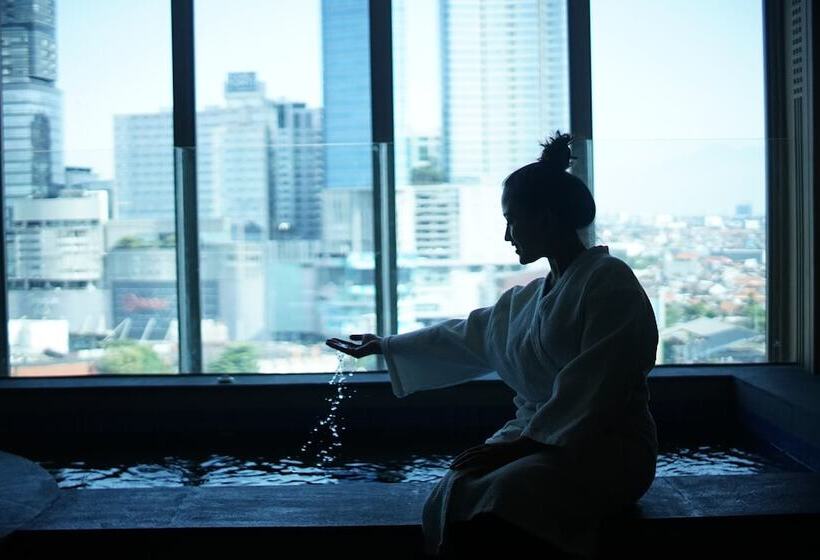 Platinum Hotel Tunjungan Surabaya