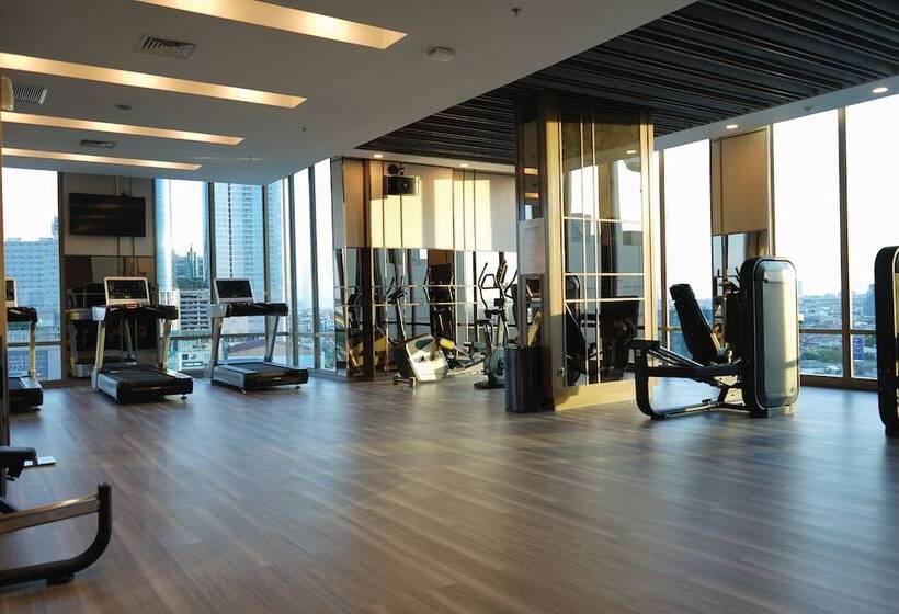 Platinum Hotel Tunjungan Surabaya