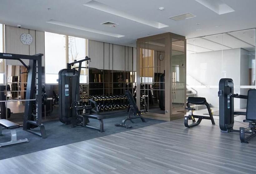 Platinum Hotel Tunjungan Surabaya