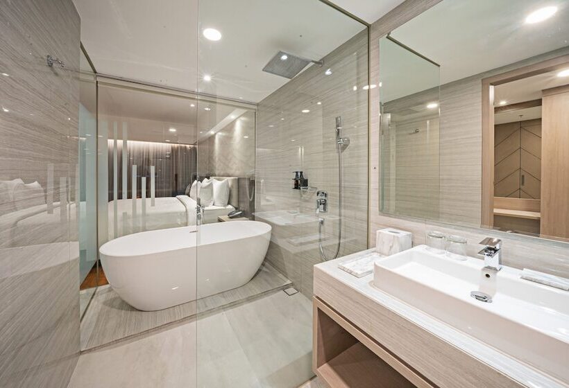 Platinum Hotel Tunjungan Surabaya