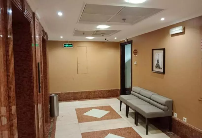 Sky View Hotel, Madinah