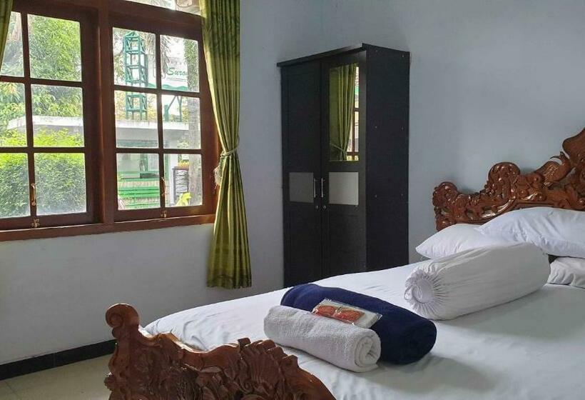 Hotel Suronegaran Purworejo Redpartner