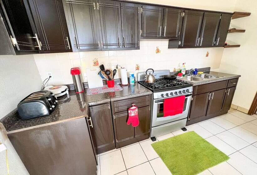 Ith Lazy Lobster Surf Hostel