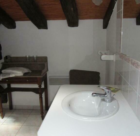 ペンション Chambres D Hôtes Les Pieds Dans L Herbe