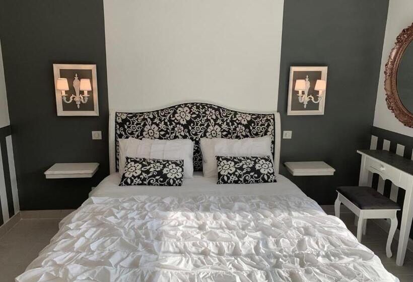 膳宿费 Le Clos 24