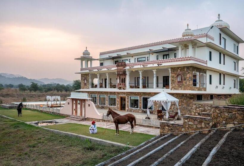 אתר נופש Kesarbagh