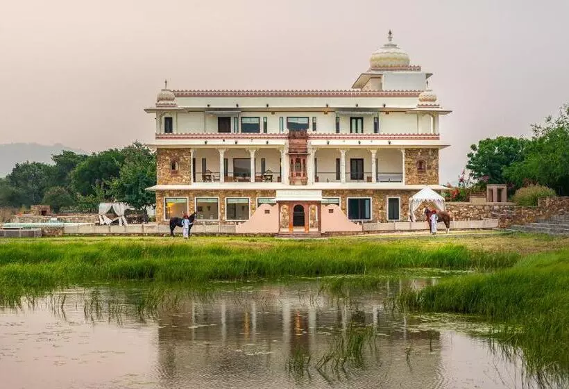 Lomakeskus Kesarbagh