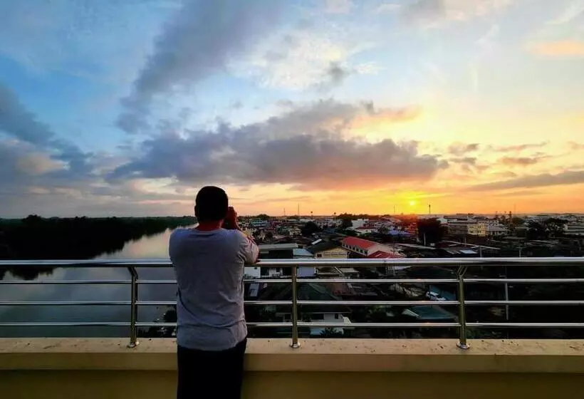 Tamarind ที่พักริมน้ำ Booking