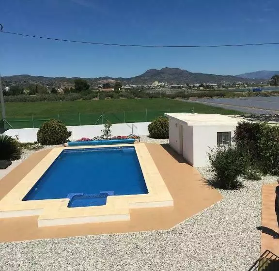 Casa Lumbreras