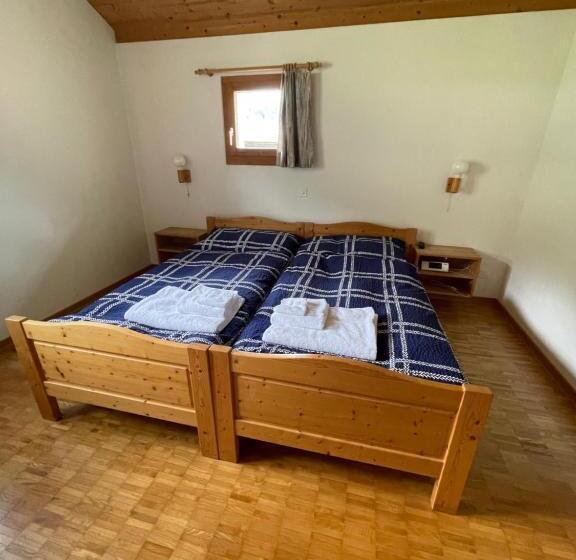 住宿加早餐  Gasthaus Beverin