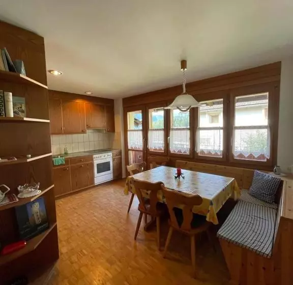 ベッドアンドブレックファースト Gasthaus Beverin