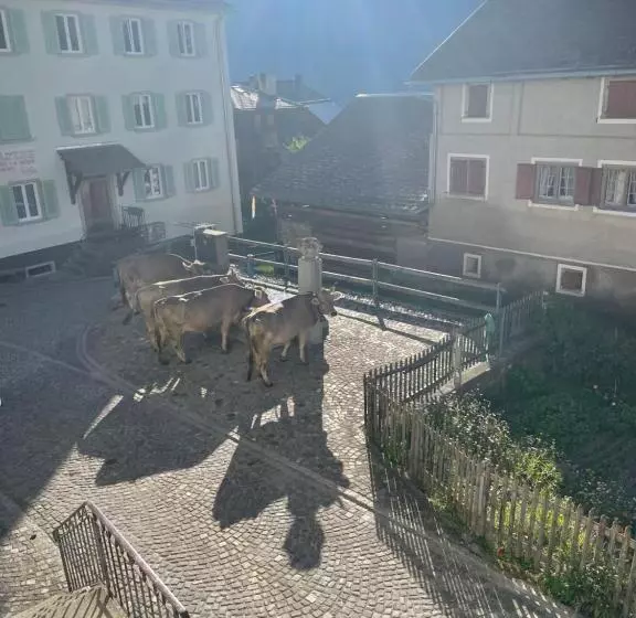 ベッドアンドブレックファースト Gasthaus Beverin