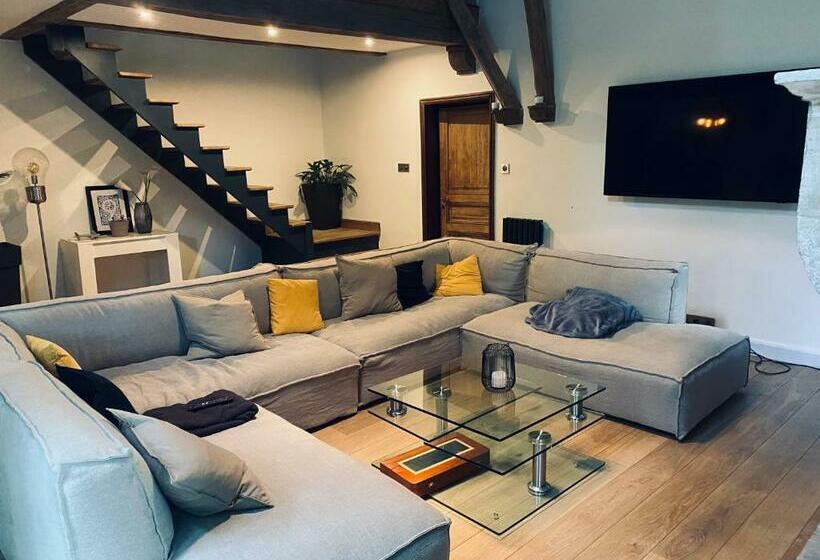 مبيت وإفطار Oak Wood