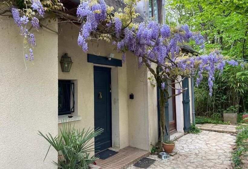 مبيت وإفطار Oak Wood