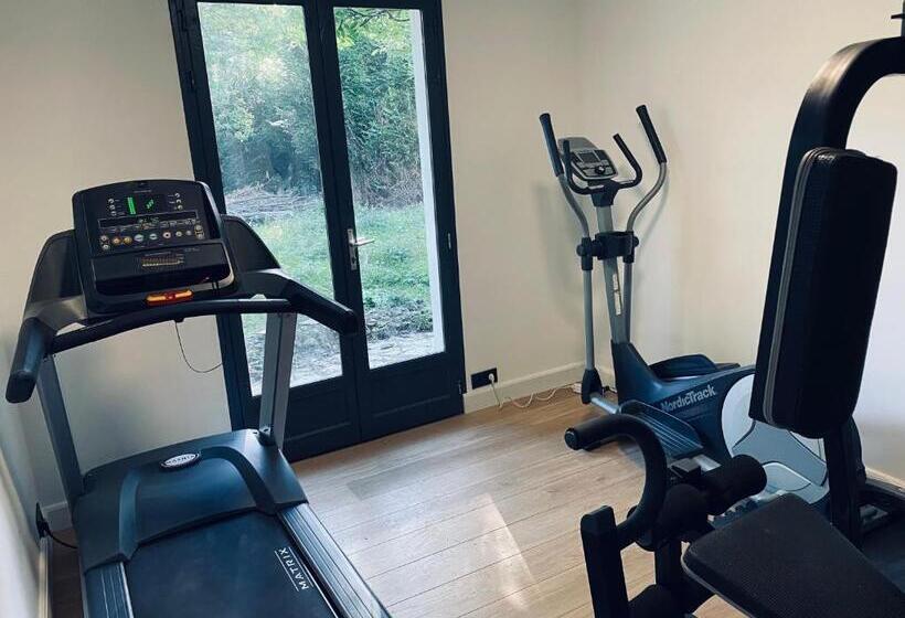 مبيت وإفطار Oak Wood