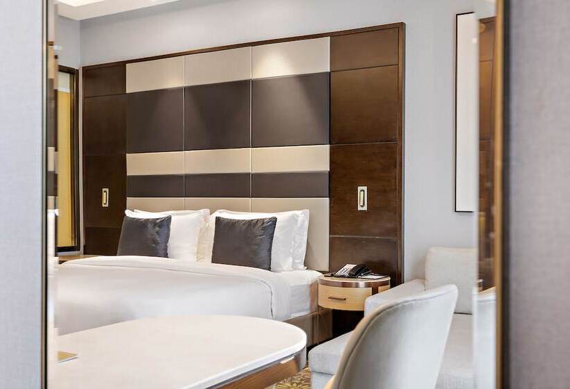 Ramee Dream Hotel Downtown