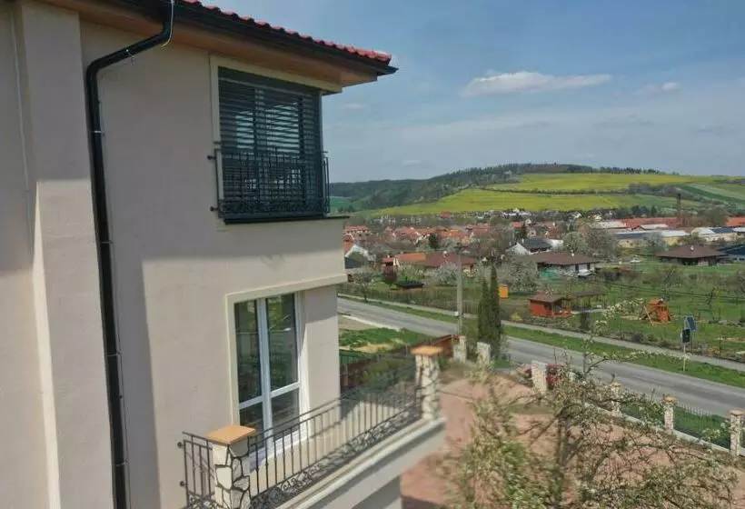 Majatalo Penzion Renesance