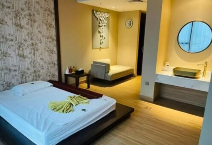 Ramee Dream Hotel Downtown