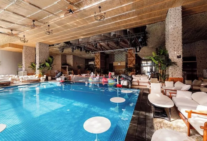 Ramee Dream Hotel Downtown