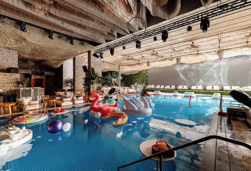 Ramee Dream Hotel Downtown