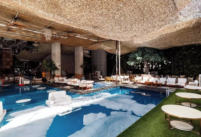 Ramee Dream Hotel Downtown
