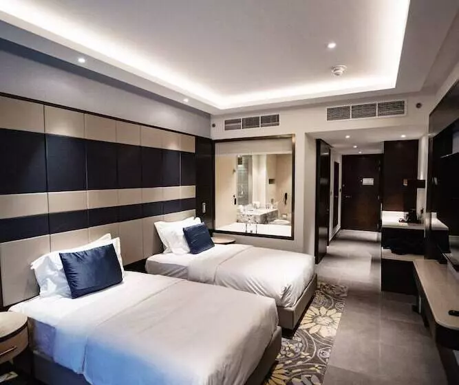 Ramee Dream Hotel Downtown