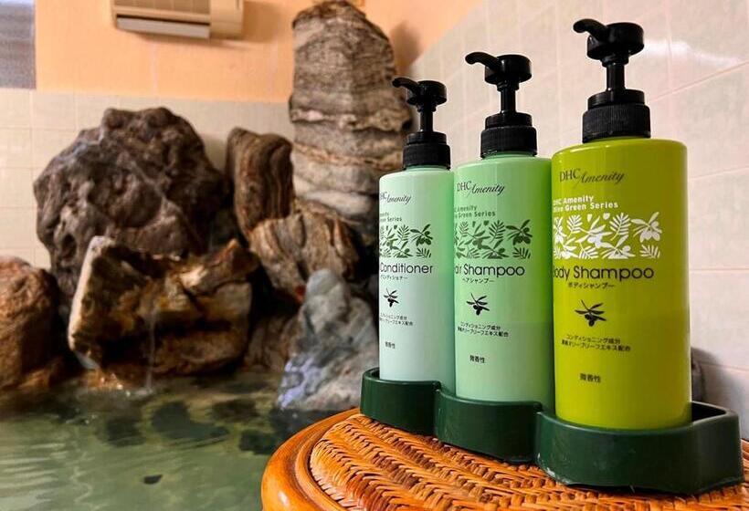 旅馆 Minshuku Iwatakan