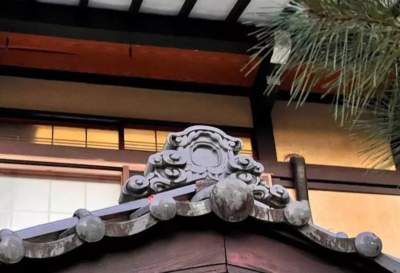 호스텔 Minshuku Iwatakan