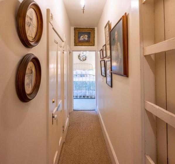 住宿加早餐  Clementine S Guest House & Vacation Rentals