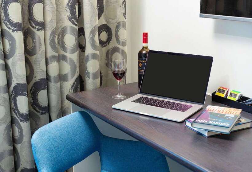 Comfort Hotel East Melbourne