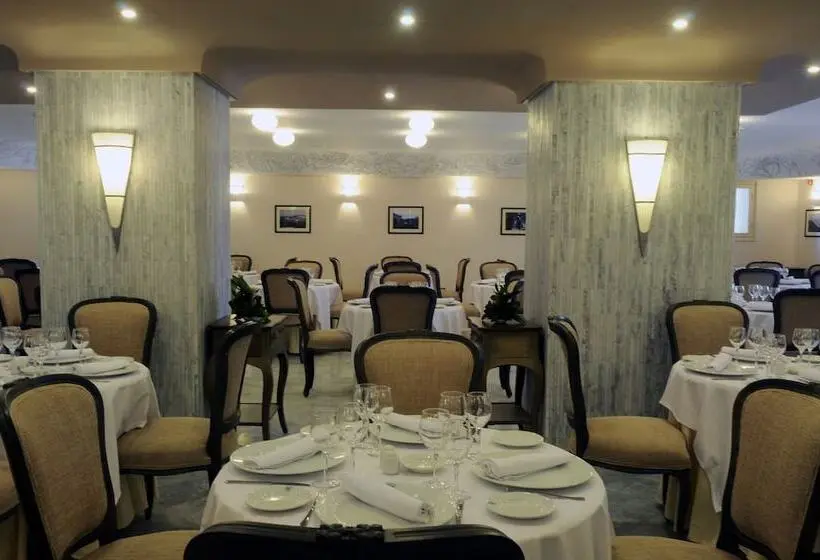 Grand Hotel Villa De France