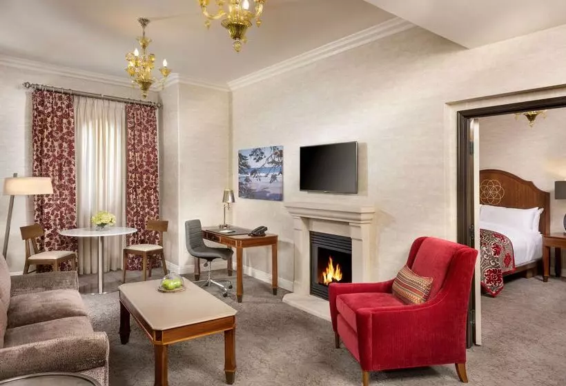 هتل Allegretto Vineyard Resort Paso Robles