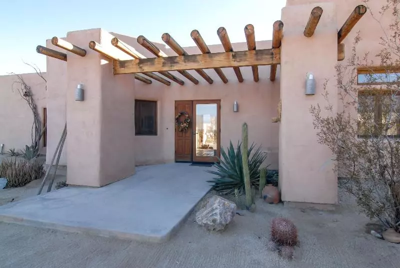 Отель Borrego Valley Inn