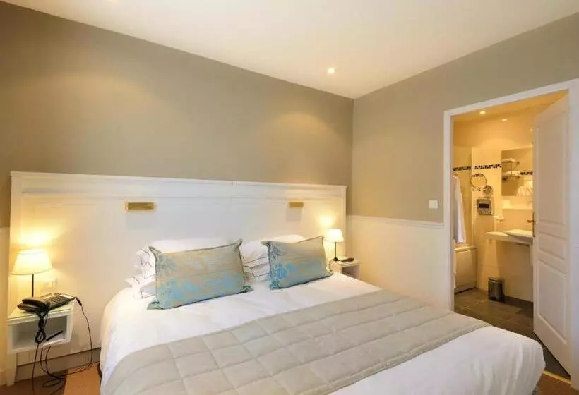 Отель Castel Clara Thalasso & Spa